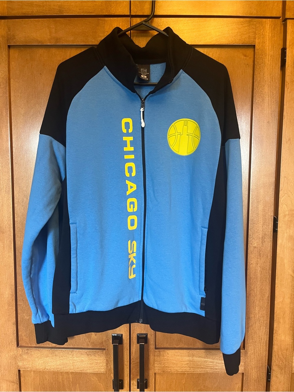 WNBA Chicago Sky Full-Zip Jacket in Sky Blue & Black Medium